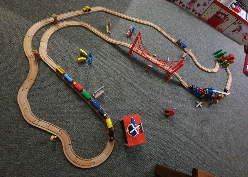 gumtree wooden train set
